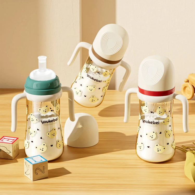 Baby Feeding Essentials – Bottles, Bibs & Mealtime Must-Haves